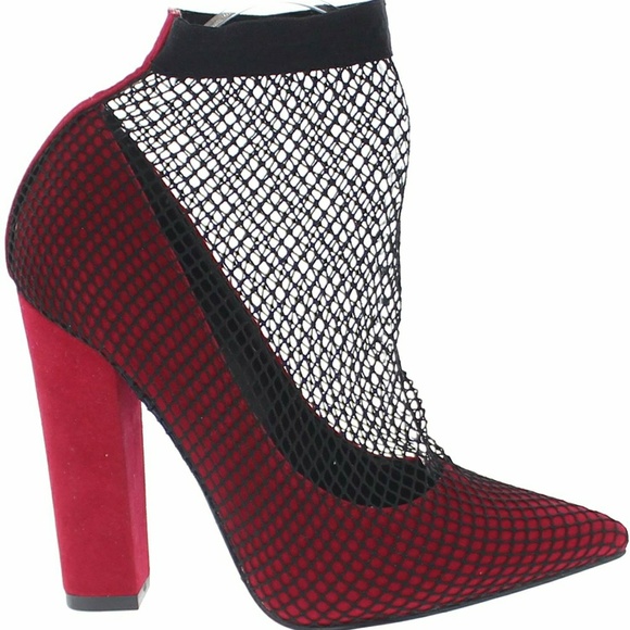 Red heels - Picture 2 of 2